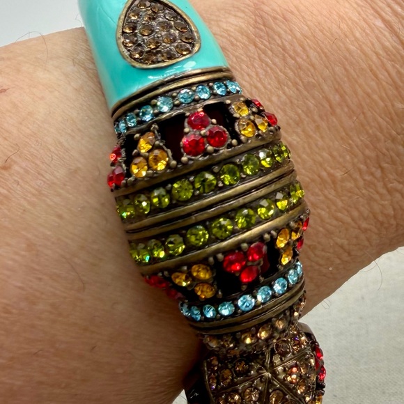 Joan Rivers Turquoise and Multicolor Bracelet Set with clip earrings - Picture 3 of 4